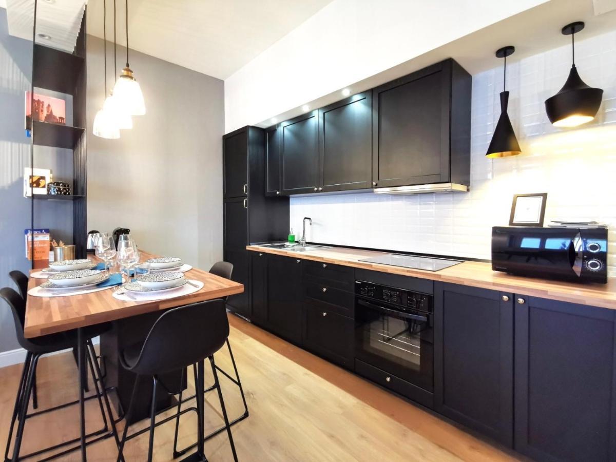 Chiclife Florentin - Downtown Apartment Бергамо Экстерьер фото